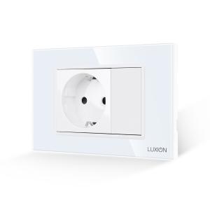 Priza Simpla si 1 Tasta Falsa cu Rama din Sticla LUXION, Standard Italian, 3M Priza Simpla si 1 Tasta Falsa cu Rama din Sticla LUXION, Standard Italian, 3M