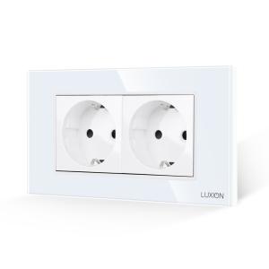 Priza Dubla cu Rama din Sticla LUXION, Standard Italian, 4M Priza Dubla cu Rama din Sticla LUXION, Standard Italian, 4M
